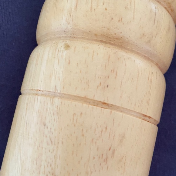 Wooden Salt and Pepper Grinder Set - Picture 3 of 6